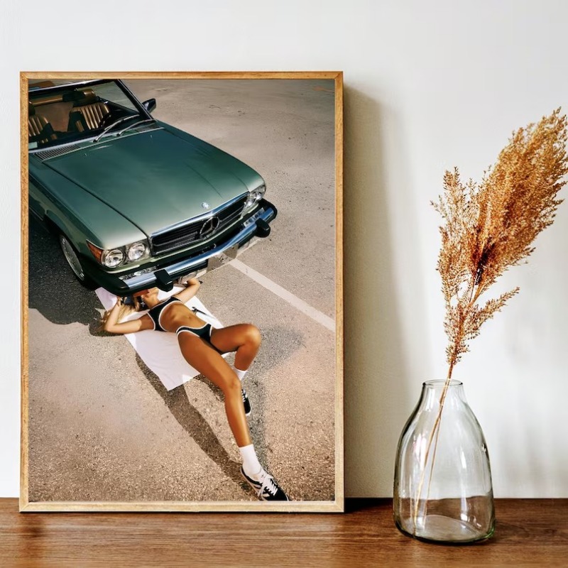 Vintage Luxury Car and Edgy Mo - Luxury Lifestyle Cars recension och pris