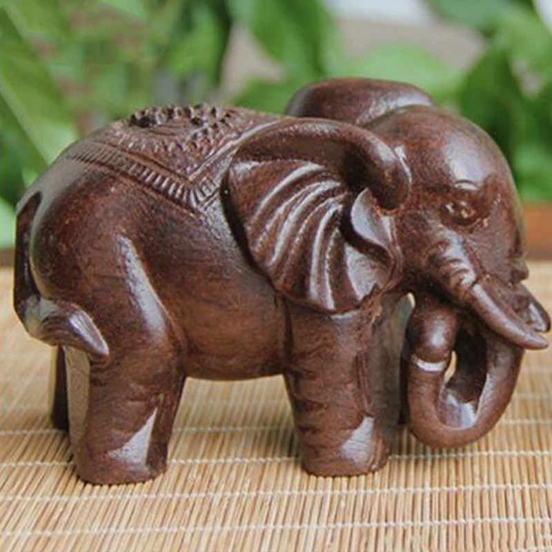 Luxury Elephant Figurine Woode - Luxury Lifestyle Items recension och pris