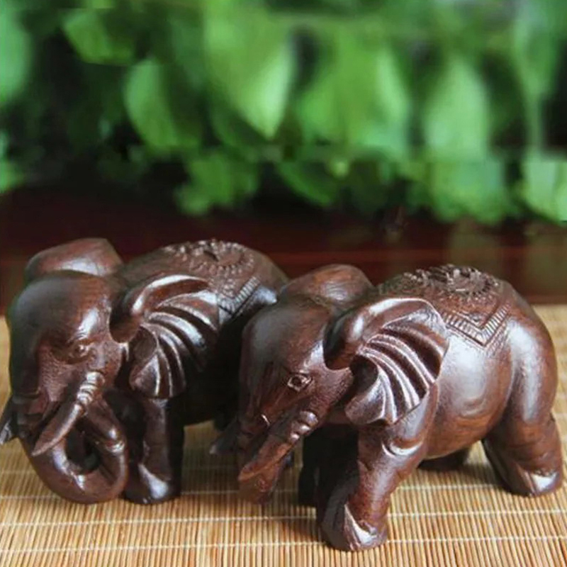 Luxury Elephant Figurine Woode - Luxury Lifestyle Items recension och pris