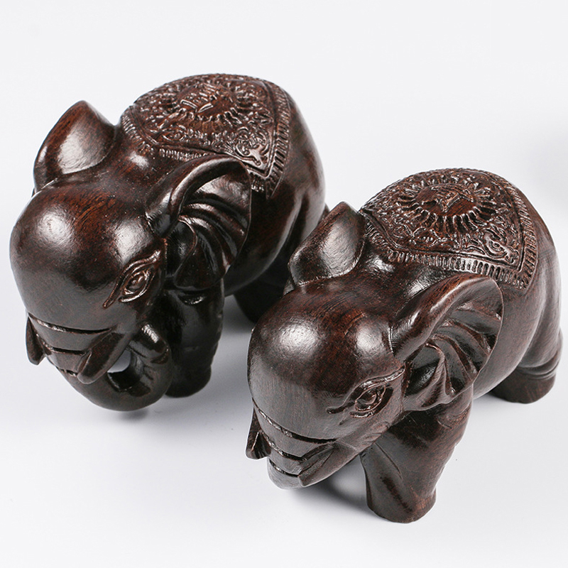 Luxury Elephant Figurine Woode - Luxury Lifestyle Items recension och pris