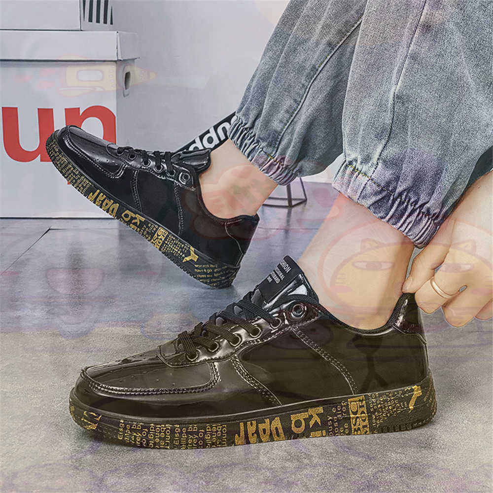 Round Foot Size 45 Sneakers Wh - Luxury Lifestyle Uk recension och pris